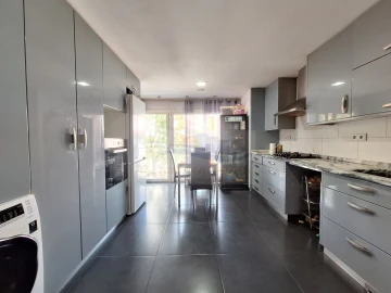 Apartamento T2 para Venda em Venteira