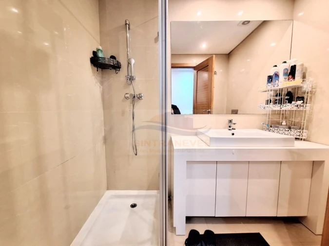 Apartamento T2 para Venda em Venteira Foto 22