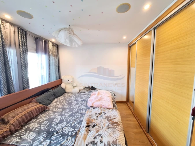 Apartamento T2 para Venda em Venteira Foto 16