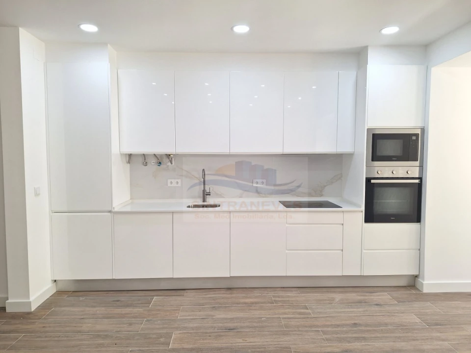 Apartamento T2 para Venda em Falagueira-Venda Nova Foto 6