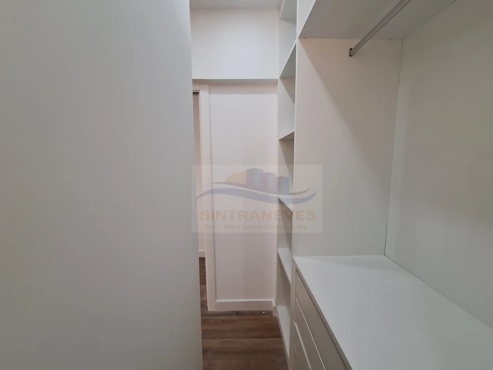 Apartamento T2 para Venda em Falagueira-Venda Nova Foto 21