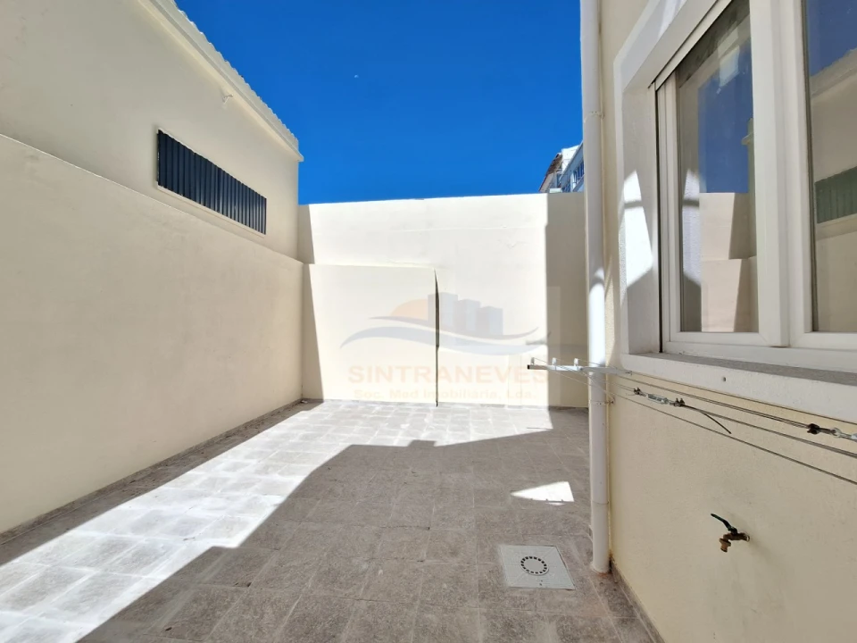 Apartamento T2 para Venda em Falagueira-Venda Nova Foto 28
