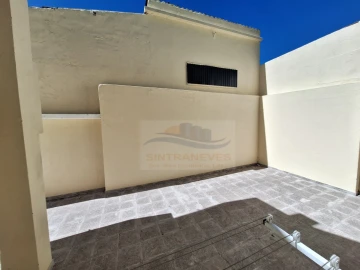 Apartamento T2 para Venda em Falagueira-Venda Nova