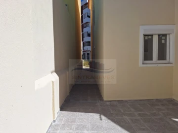Apartamento T2 para Venda em Falagueira-Venda Nova