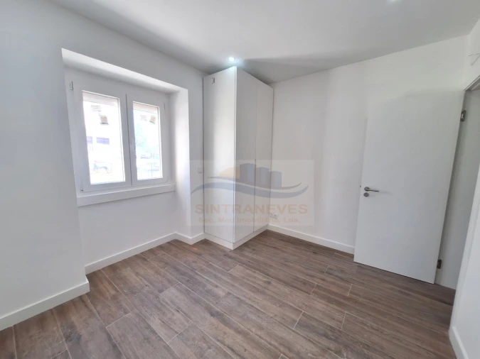 Apartamento T2 para Venda em Falagueira-Venda Nova Foto 23