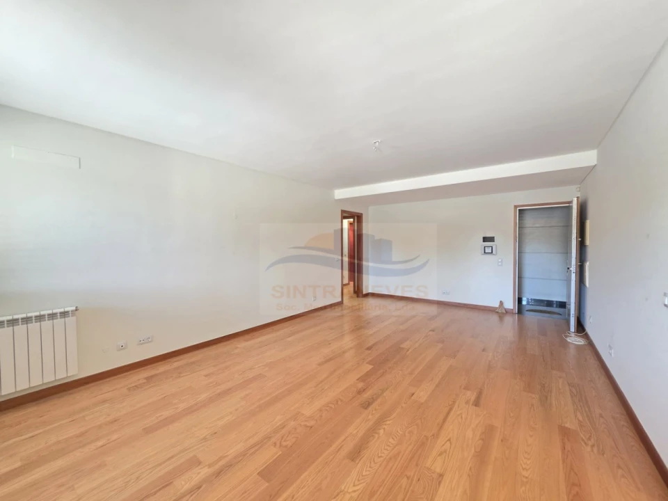 Apartamento T1 para Venda em Alfragide Foto 7
