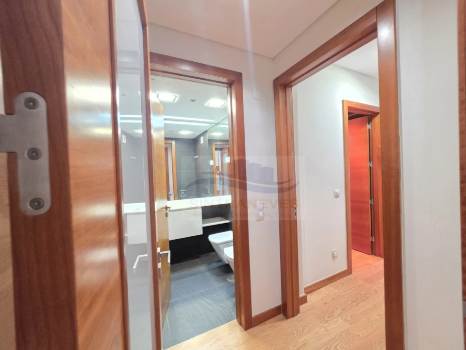 Apartamento T1 para Venda em Alfragide Foto 10