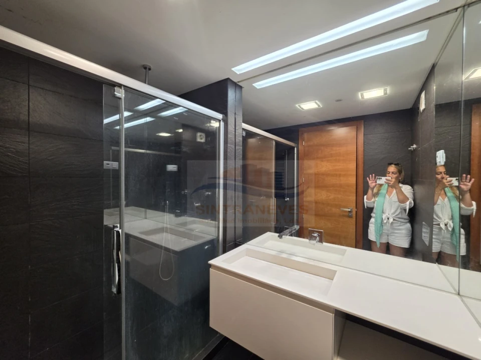 Apartamento T1 para Venda em Alfragide Foto 13