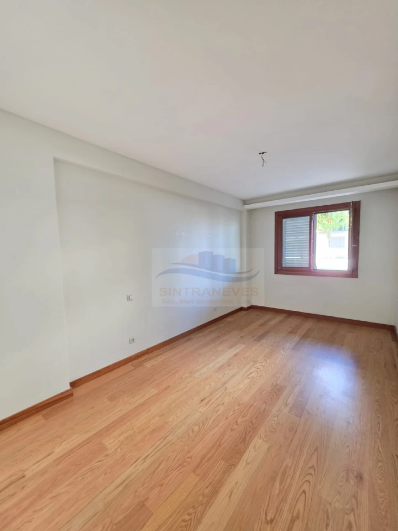 Apartamento T1 para Venda em Alfragide Foto 18