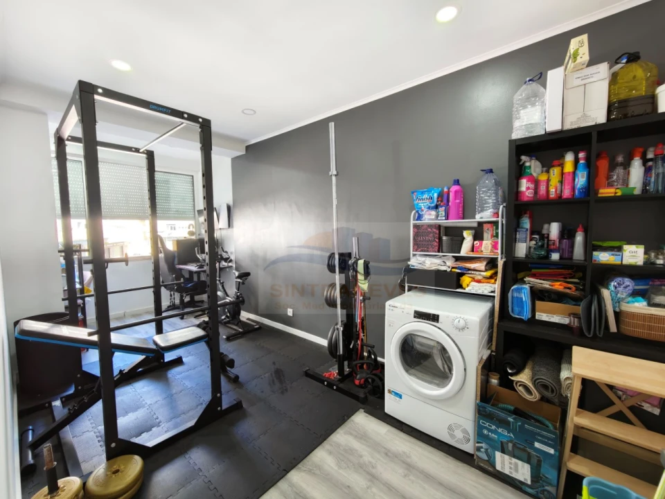 Apartamento T3 para Venda em Águas Livres Foto 14
