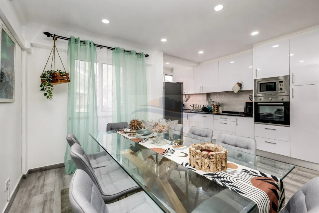 Apartamento T3 para Venda em Águas Livres Foto 3