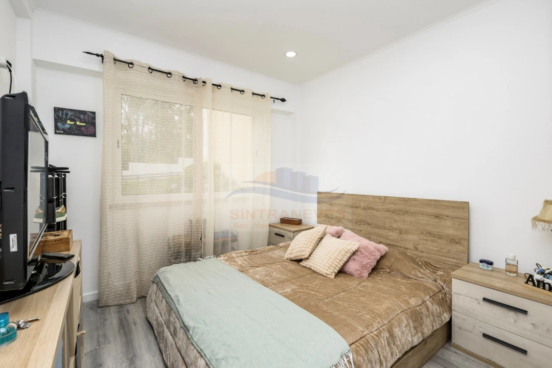 Apartamento T3 para Venda em Águas Livres Foto 13