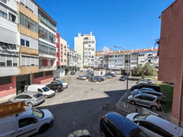 Apartamento T3 para Venda em Águas Livres