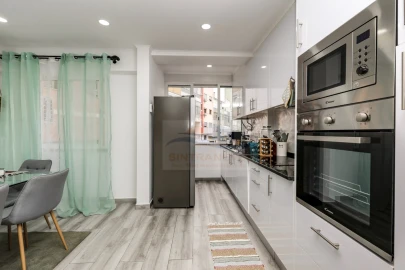 Apartamento T3 para Venda em Águas Livres
