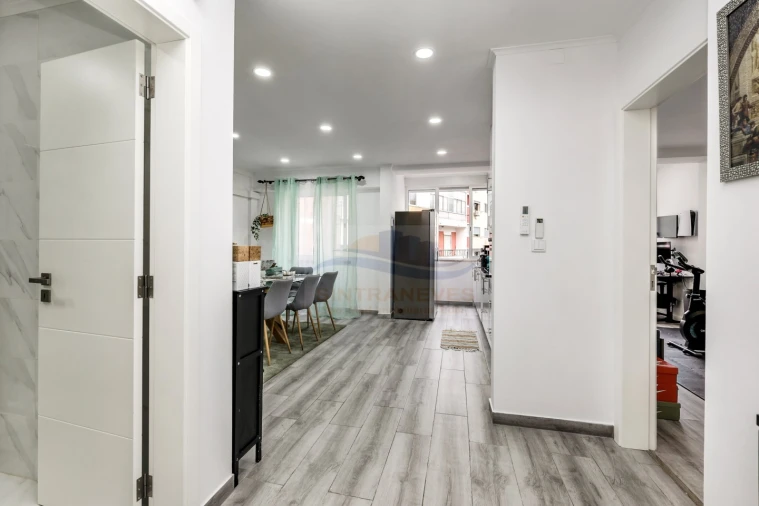 Apartamento T3 para Venda em Águas Livres Foto 6