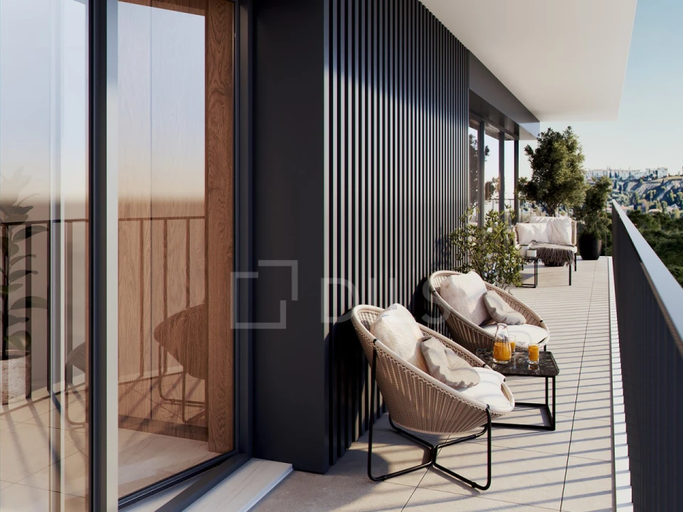 Apartamento T4 para Venda em Lumiar Foto 1