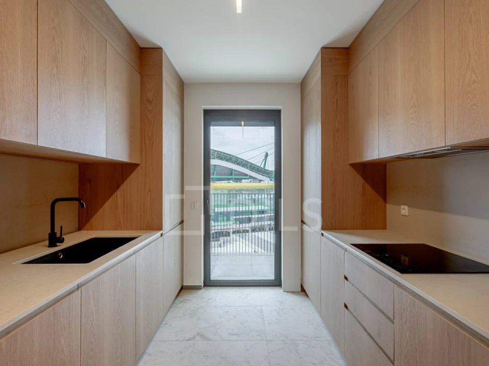 Apartamento T4 para Venda em Lumiar Foto 7