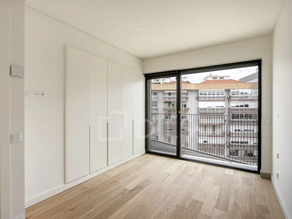Apartamento T4 para Venda em Lumiar Foto 9