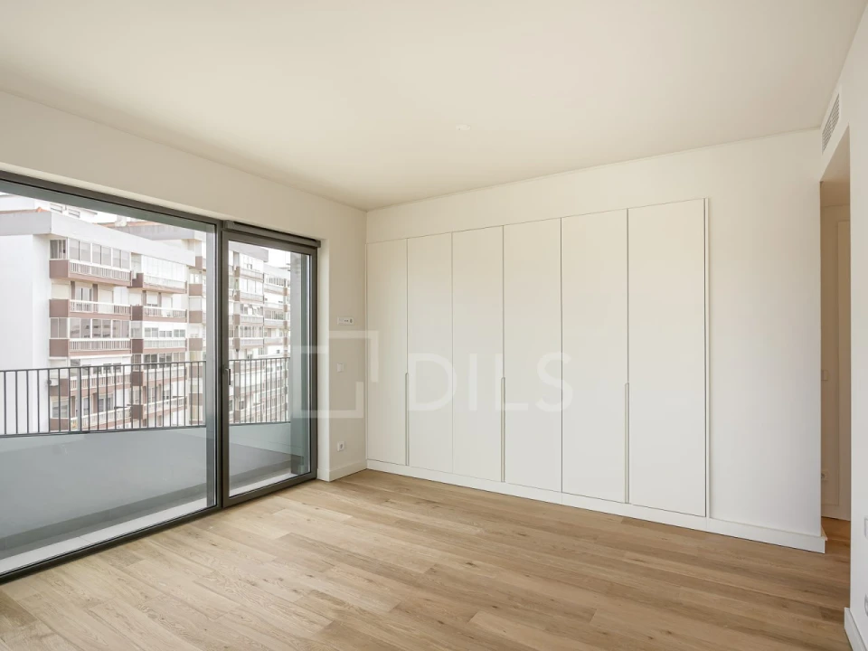 Apartamento T4 para Venda em Lumiar Foto 10