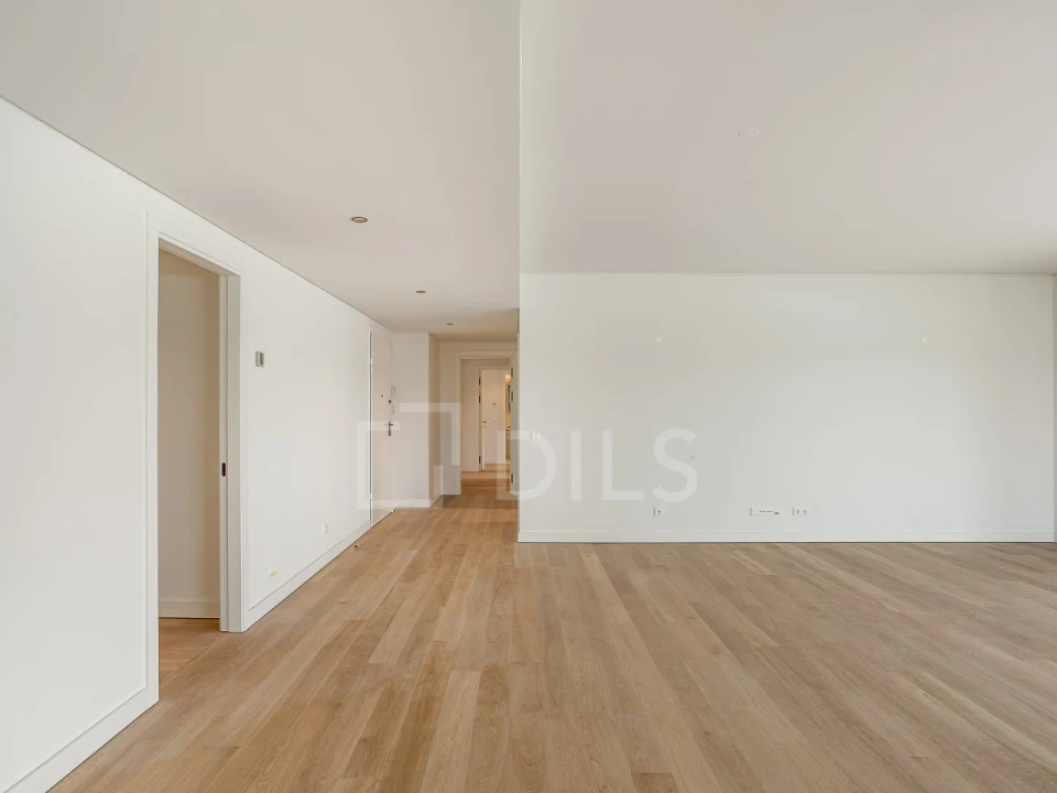 Apartamento T4 para Venda em Lumiar Foto 11