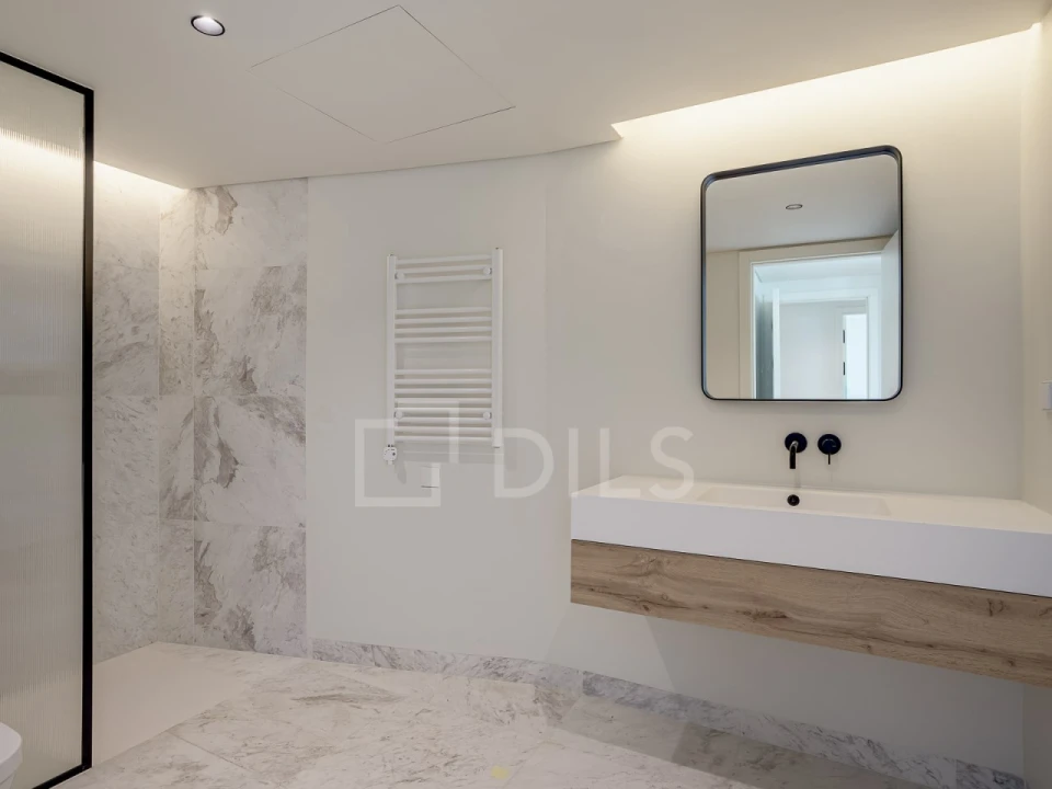Apartamento T4 para Venda em Lumiar Foto 23