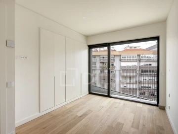 Apartamento T4 para Venda em Lumiar
