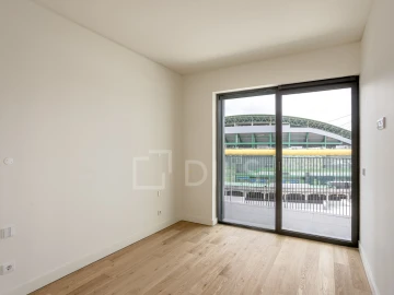 Apartamento T4 para Venda em Lumiar