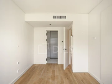 Apartamento T4 para Venda em Lumiar