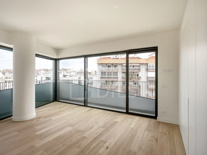 Apartamento T4 para Venda em Lumiar Foto 25