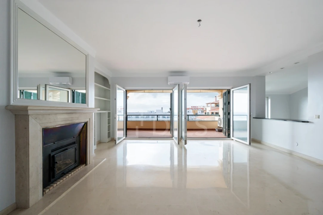 Apartamento T3 para Venda em Cascais e Estoril Foto 2