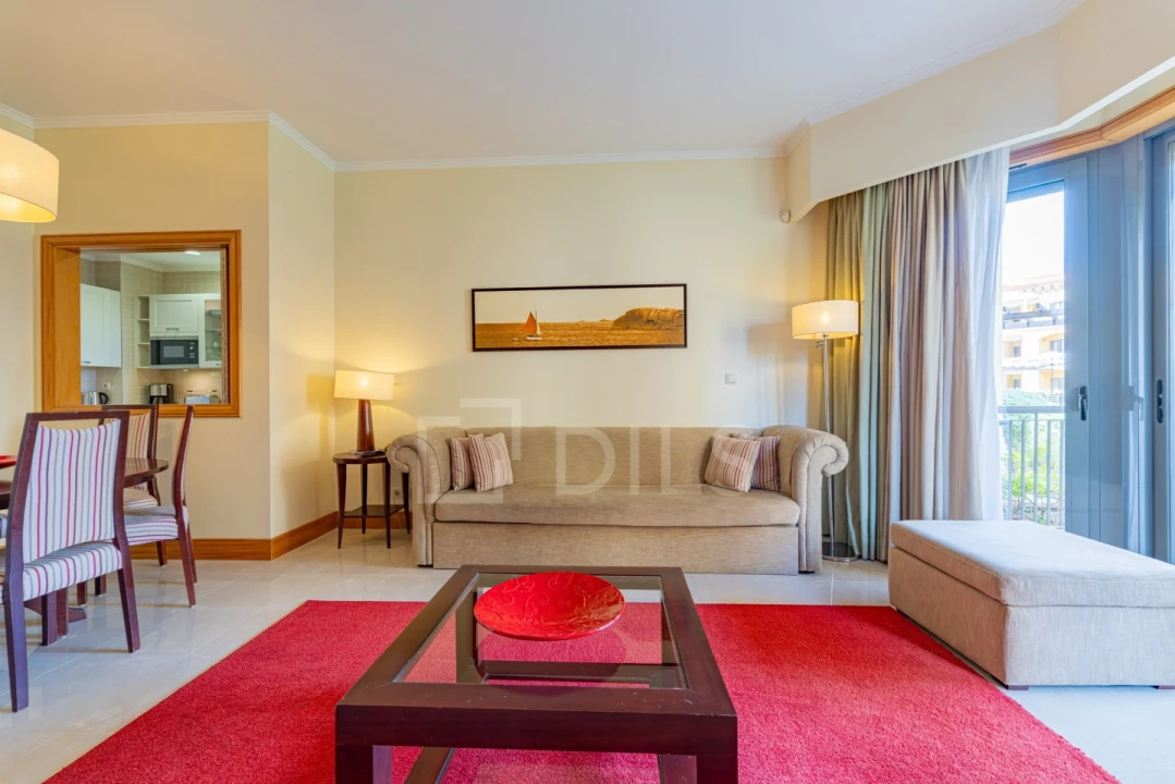 Apartamento T2 para Venda em Quarteira Foto 3