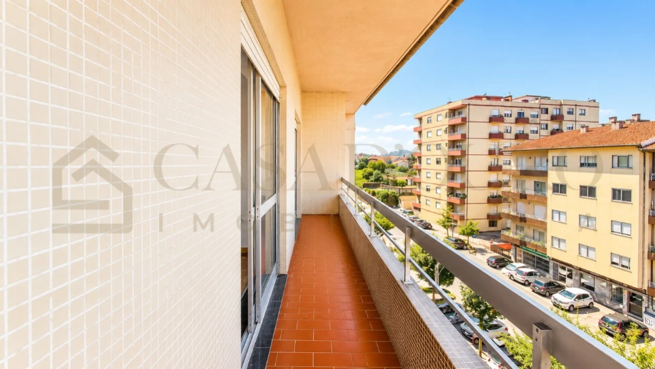 Apartamento T3 para Venda em Fânzeres e São Pedro da Cova Foto 20