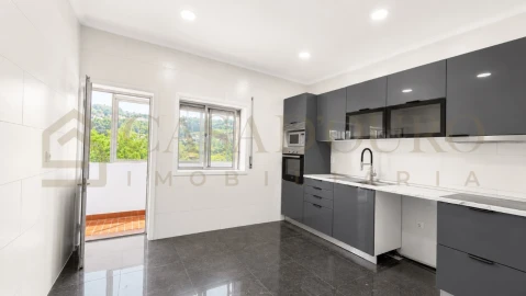 Apartamento T3 para Venda em Fânzeres e São Pedro da Cova