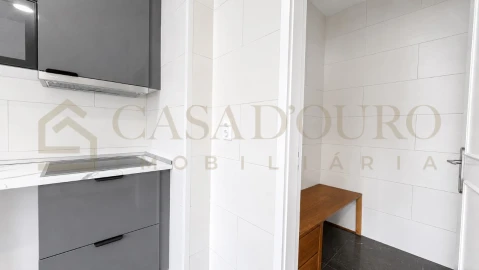 Apartamento T3 para Venda em Fânzeres e São Pedro da Cova