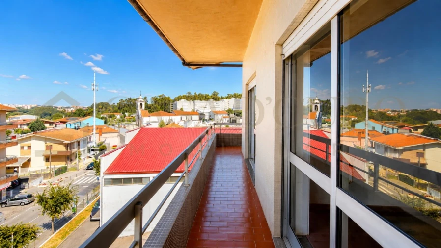 Apartamento T3 para Venda em Fânzeres e São Pedro da Cova Foto 19