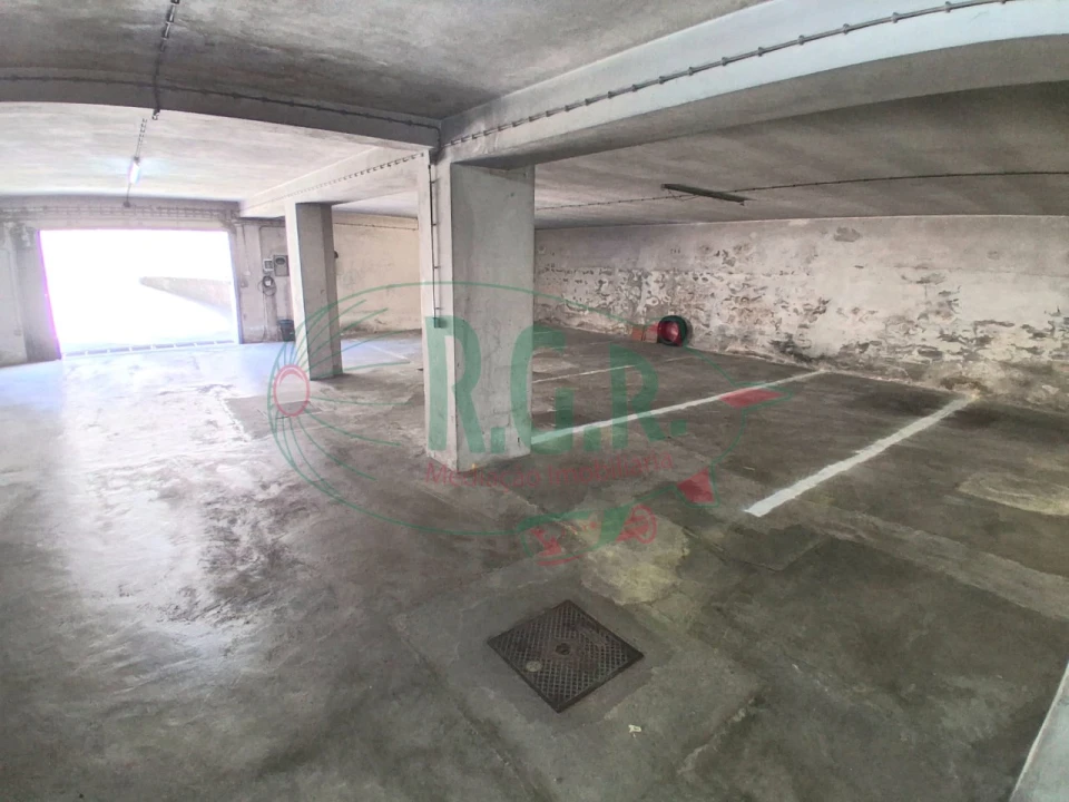 Apartamento T3 para Venda em Fânzeres e São Pedro da Cova Foto 24