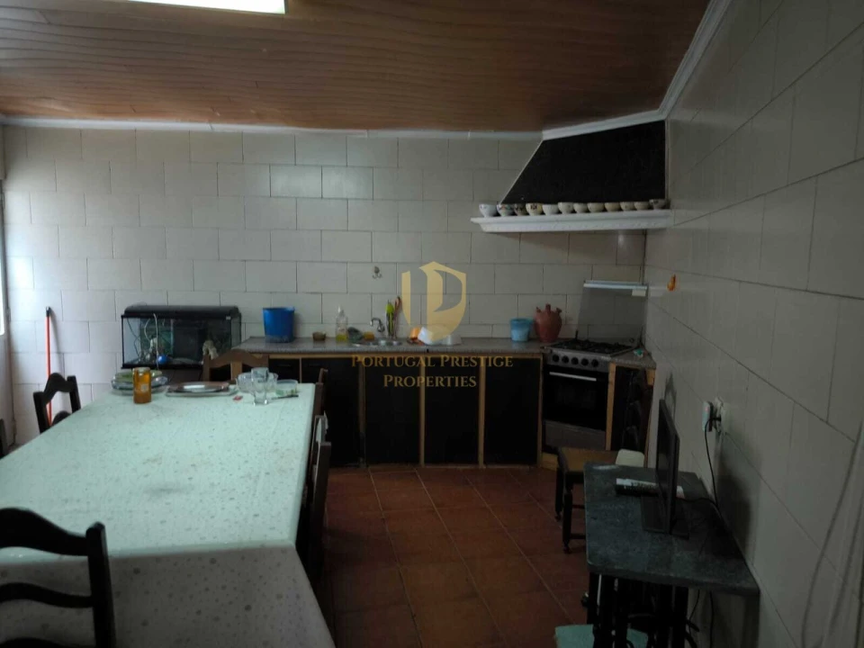 Prédio para Venda em Altura Foto 25