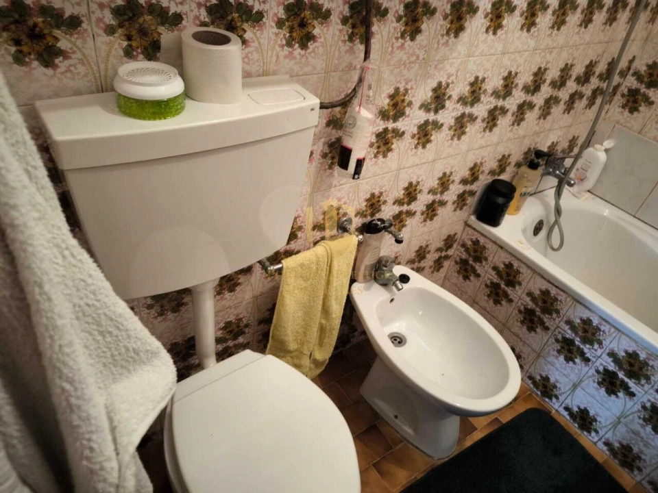 Prédio para Venda em Altura Foto 52