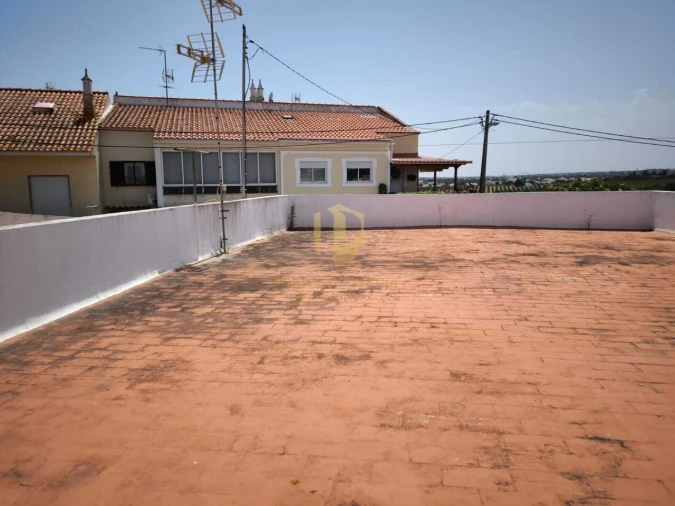 Prédio para Venda em Altura Foto 18