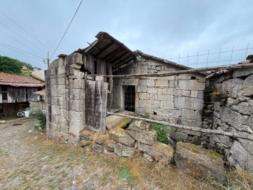 Moradia T2 para Venda em Lindoso