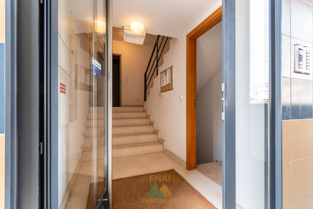 Apartamento T2 para Venda em Vila Praia de Ancora Foto 11