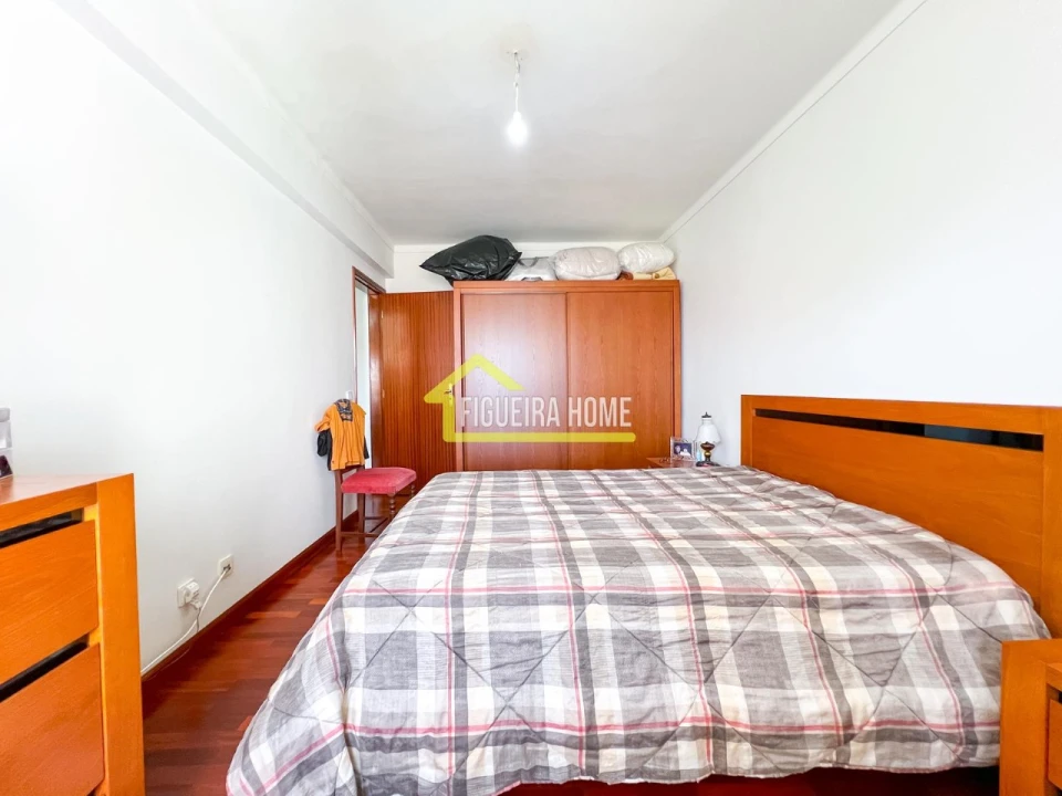Apartamento T2 para Venda em Buarcos Foto 8