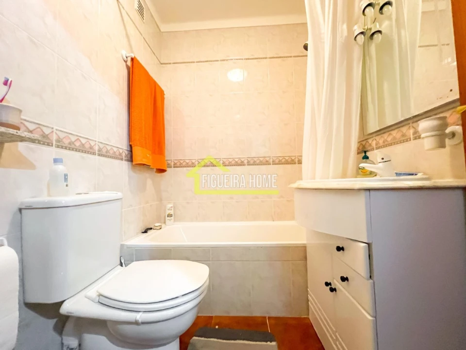 Apartamento T2 para Venda em Buarcos Foto 11
