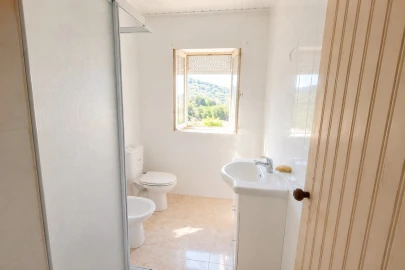 Moradia T4 para Venda em Areias e Pias