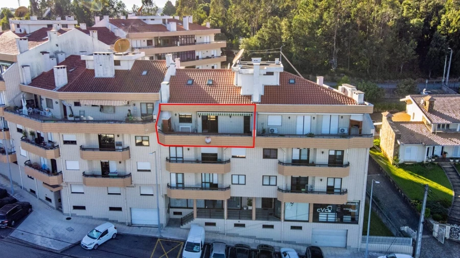 Apartamento T3 para Venda em O. Azeméis, Riba-Ul, Ul, Macinhata Seixa, Madail