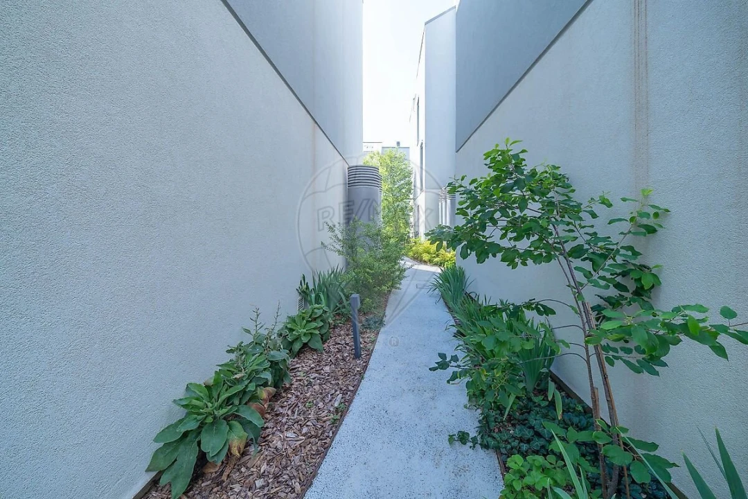 Apartamento T2 para Venda em Marvila Foto 11