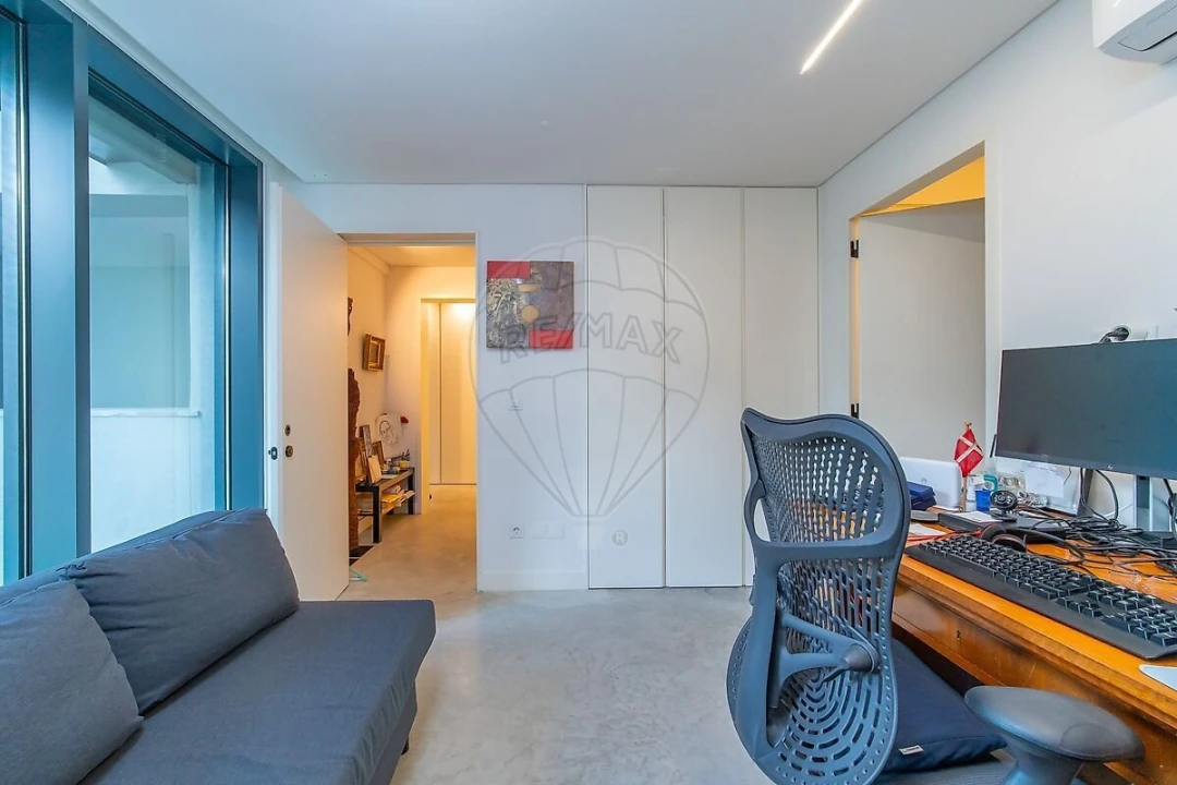 Apartamento T2 para Venda em Marvila Foto 31