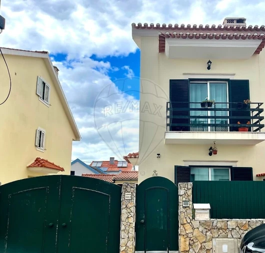 Moradia T2 para Venda em Quinta do Conde Foto 23