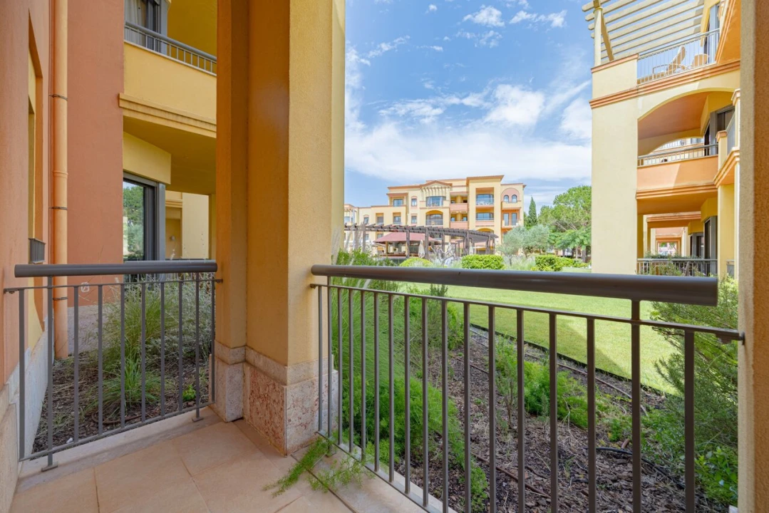 Apartamento T2 para Venda em Quarteira Foto 15