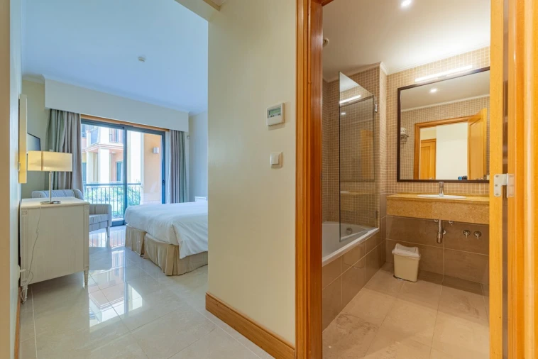 Apartamento T2 para Venda em Quarteira Foto 17